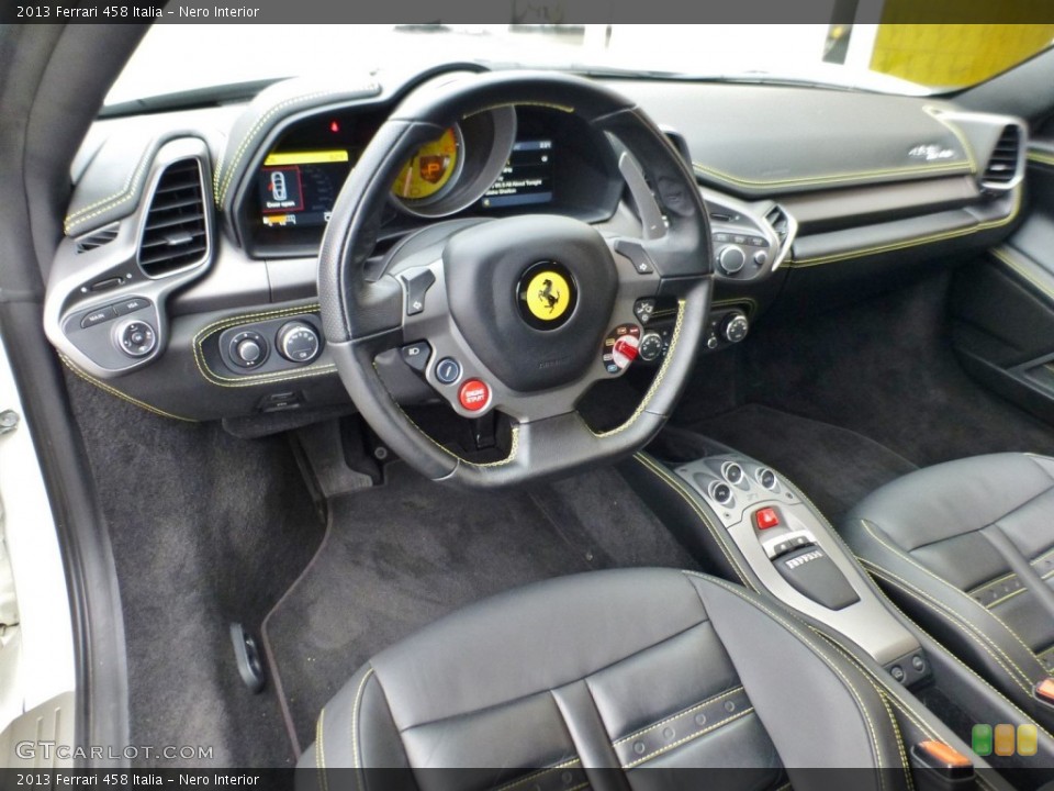 Nero 2013 Ferrari 458 Interiors