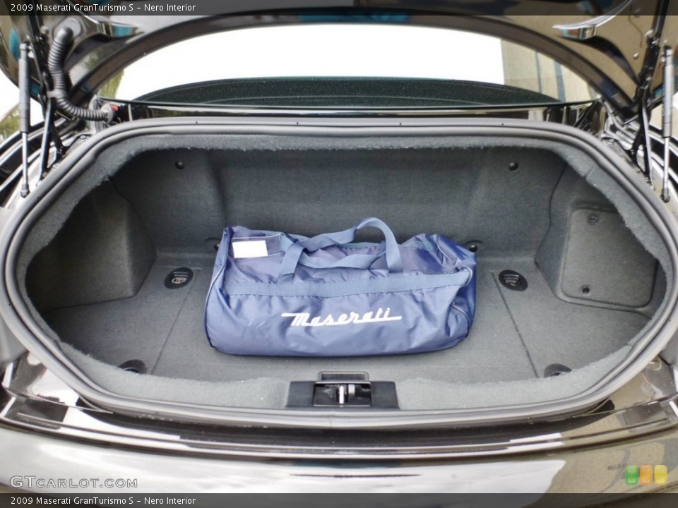 Nero Interior Trunk for the 2009 Maserati GranTurismo S #107859441