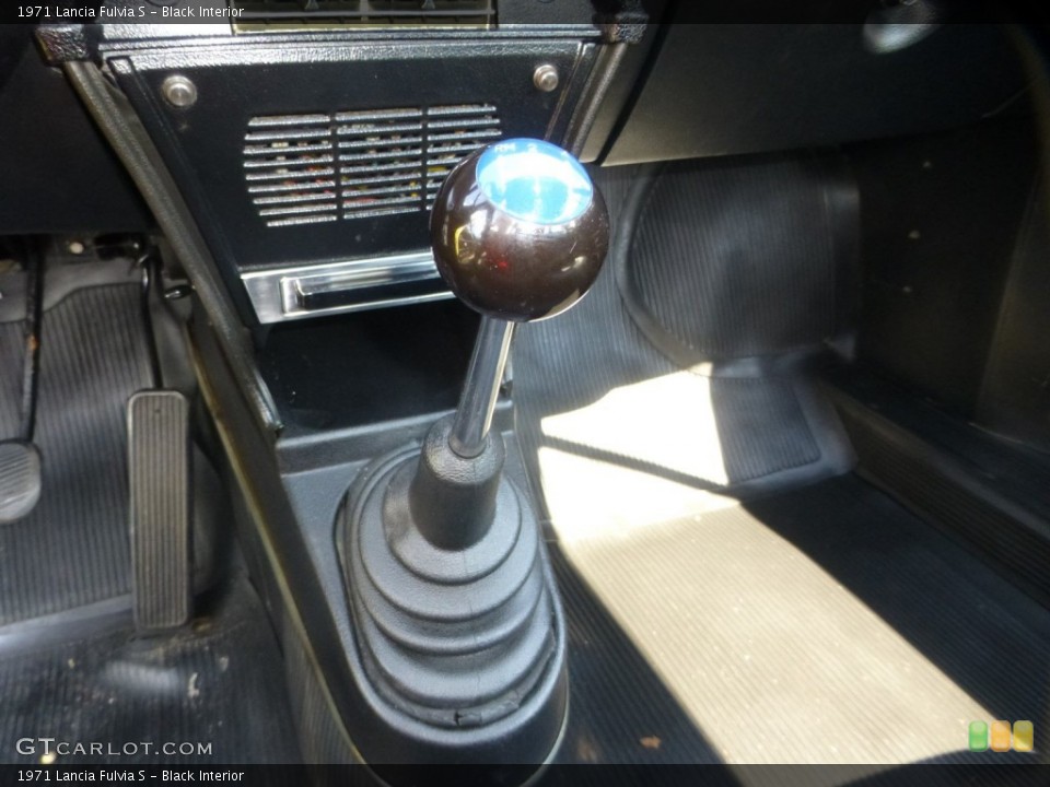 Black Interior Transmission for the 1971 Lancia Fulvia S #107859537