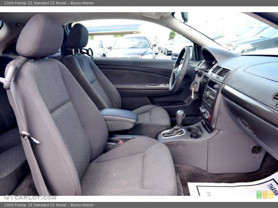 Ebony Interior Photo for the 2009 Pontiac G5  #107898573