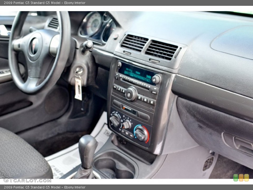 Ebony Interior Controls for the 2009 Pontiac G5  #107898663