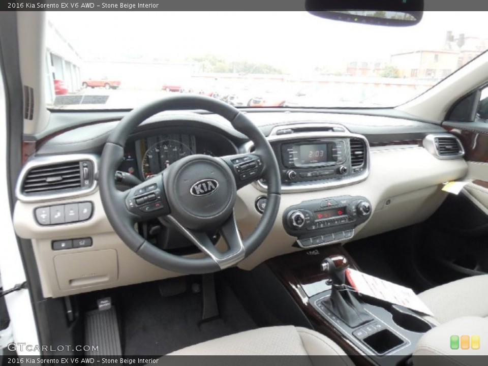 Stone Beige Interior Prime Interior for the 2016 Kia Sorento EX V6 AWD #107910183