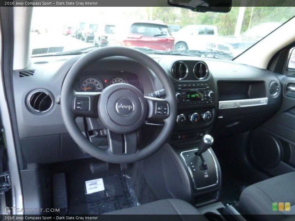 Dark Slate Gray Interior Photo for the 2016 Jeep Compass Sport #107975858