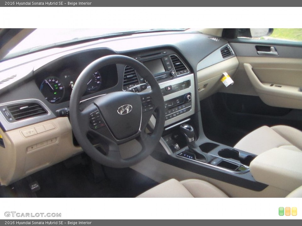 Beige Interior Photo for the 2016 Hyundai Sonata Hybrid SE #107986124