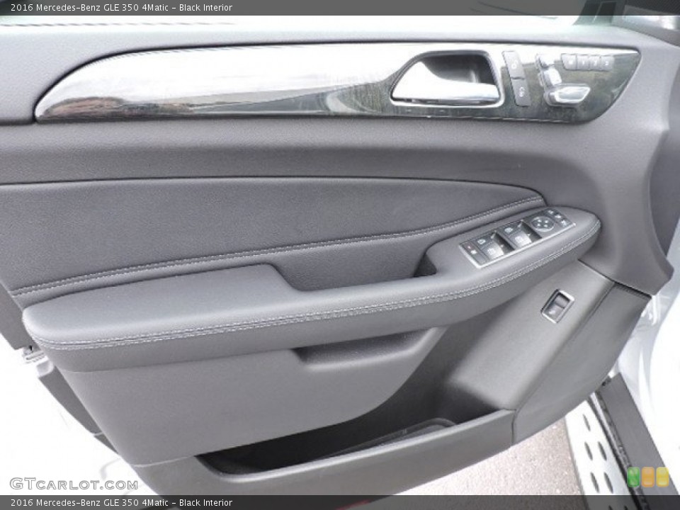 Black Interior Door Panel for the 2016 Mercedes-Benz GLE 350 4Matic #107999018