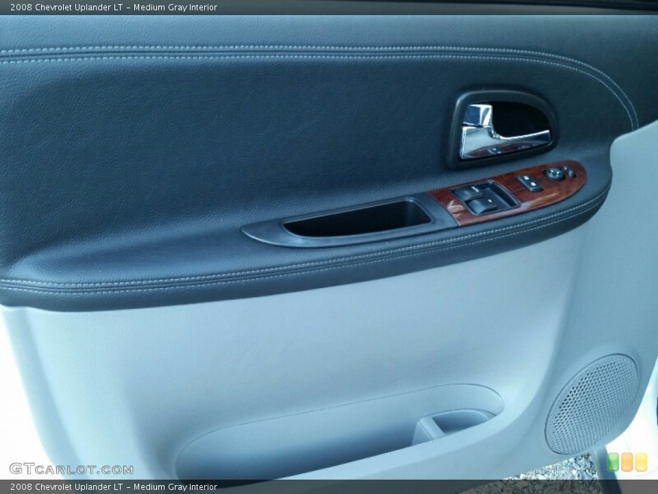 Medium Gray Interior Door Panel for the 2008 Chevrolet Uplander LT #107999588