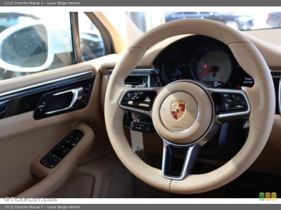 Luxor Beige Interior Steering Wheel for the 2015 Porsche Macan S #108058849