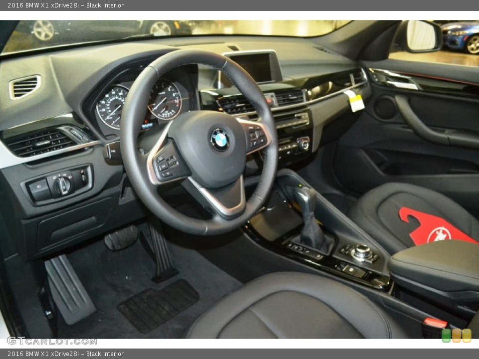 Black Interior Photo for the 2016 BMW X1 xDrive28i #108066829