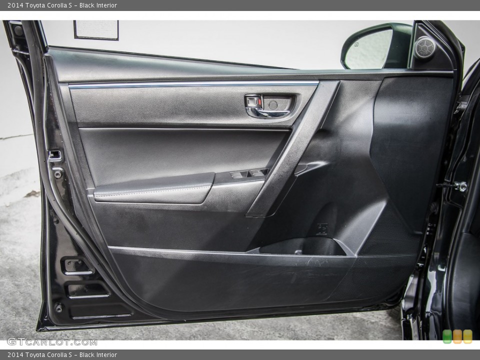 Black Interior Door Panel for the 2014 Toyota Corolla S #108071737