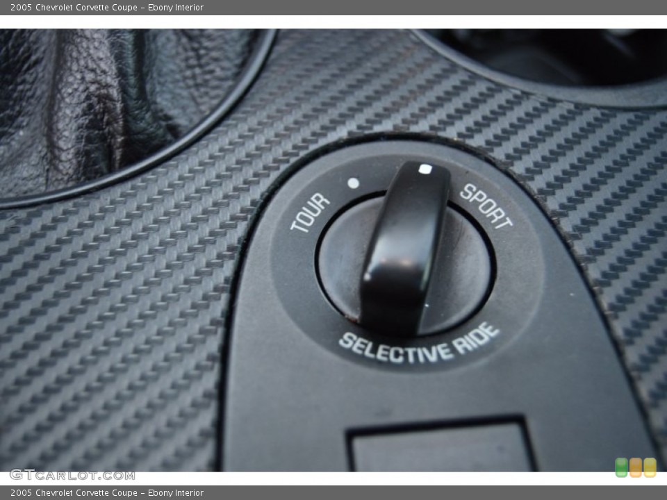 Ebony Interior Controls for the 2005 Chevrolet Corvette Coupe #108095939
