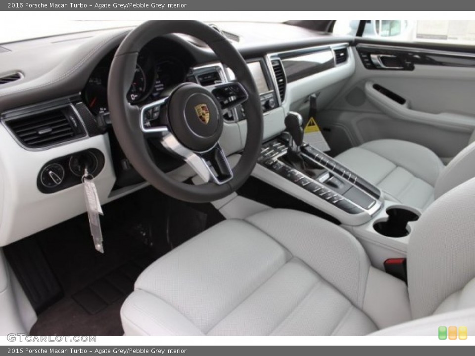 Agate Grey/Pebble Grey Interior Prime Interior for the 2016 Porsche Macan Turbo #108099643