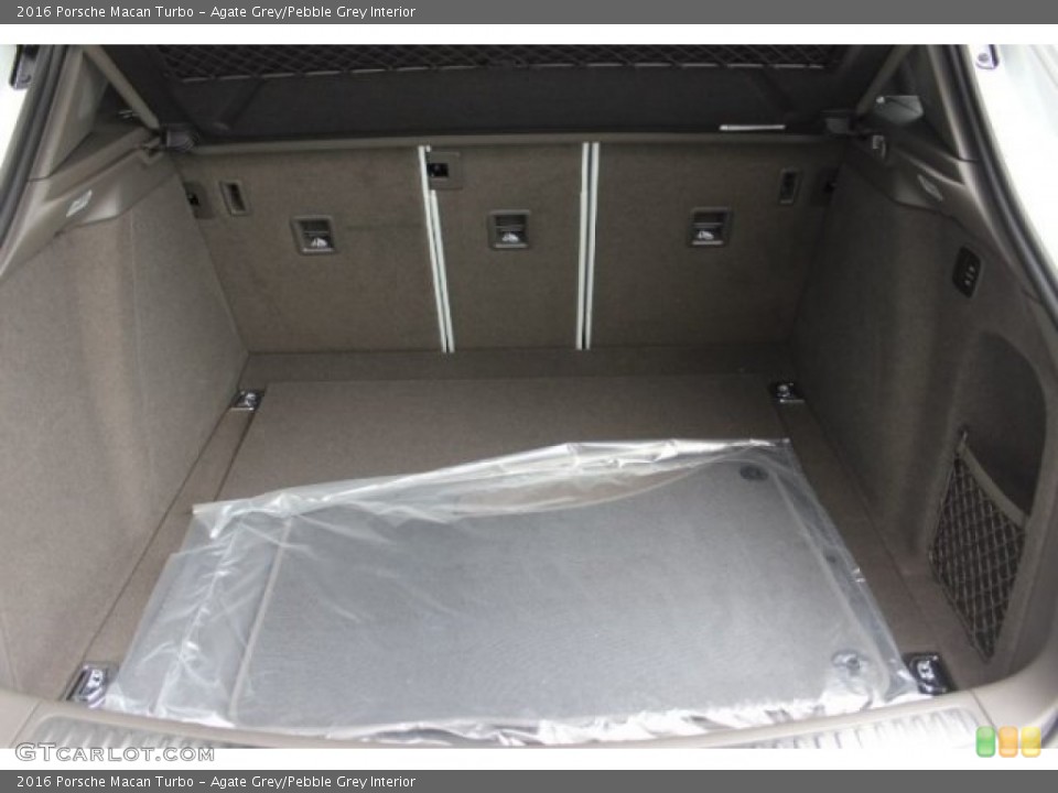 Agate Grey/Pebble Grey Interior Trunk for the 2016 Porsche Macan Turbo #108100115