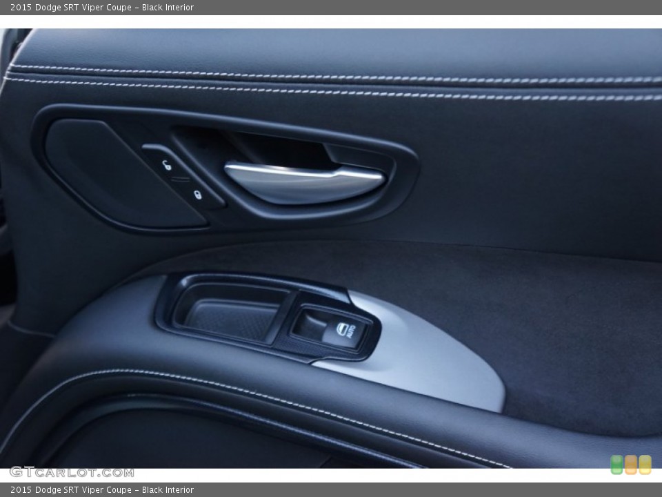 Black Interior Controls for the 2015 Dodge SRT Viper Coupe #108135861