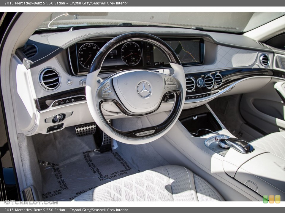 Crystal Grey/Seashell Grey Interior Photo for the 2015 Mercedes-Benz S 550 Sedan #108138102