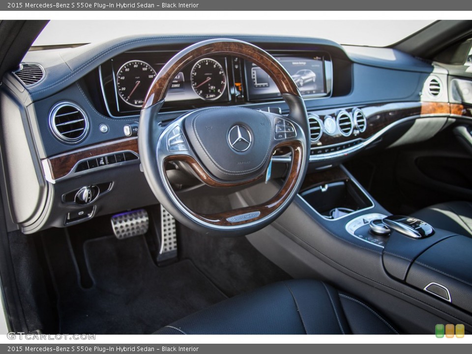 Black Interior Photo for the 2015 Mercedes-Benz S 550e Plug-In Hybrid Sedan #108231021