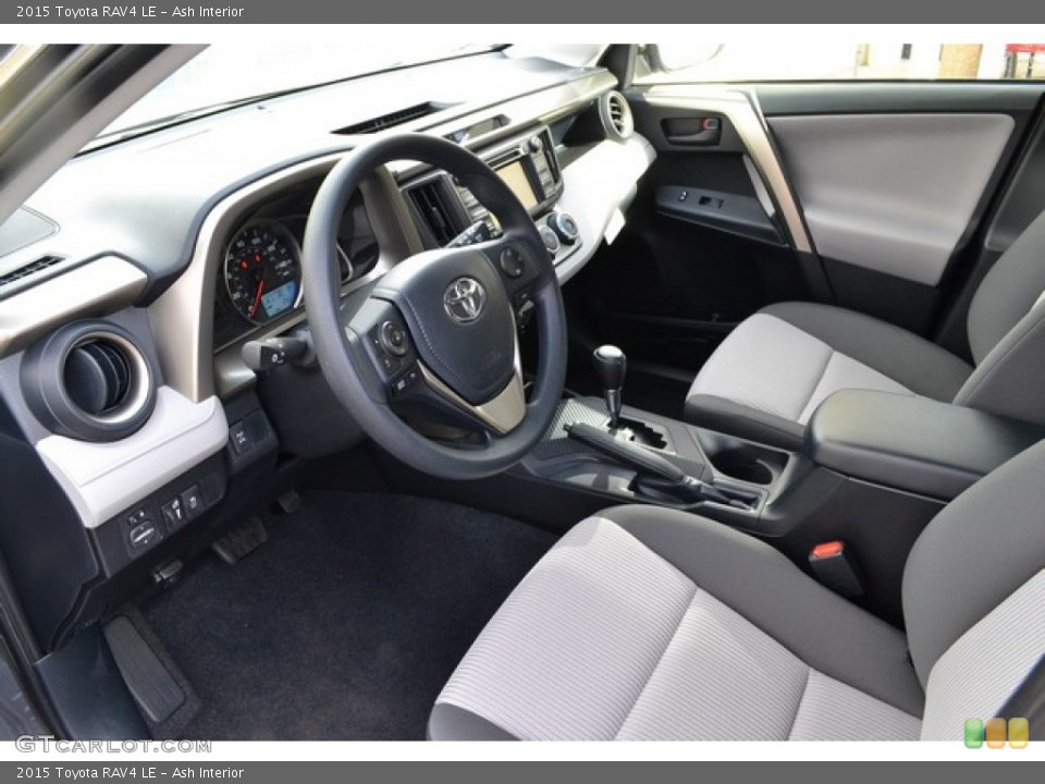 Ash Interior Photo for the 2015 Toyota RAV4 LE #108267506