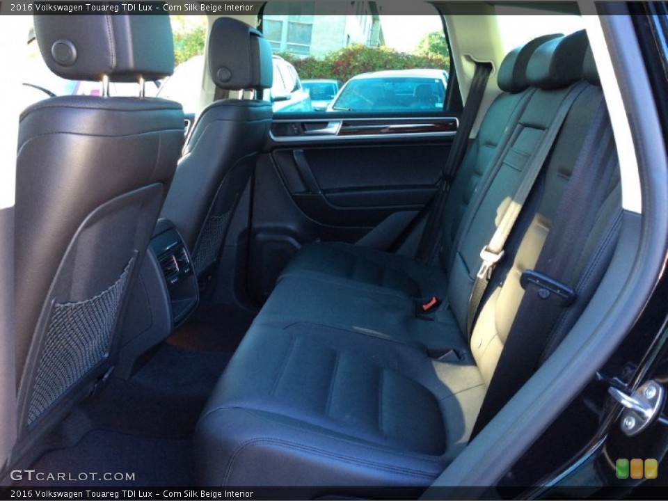 Corn Silk Beige Interior Rear Seat for the 2016 Volkswagen Touareg TDI Lux #108280709