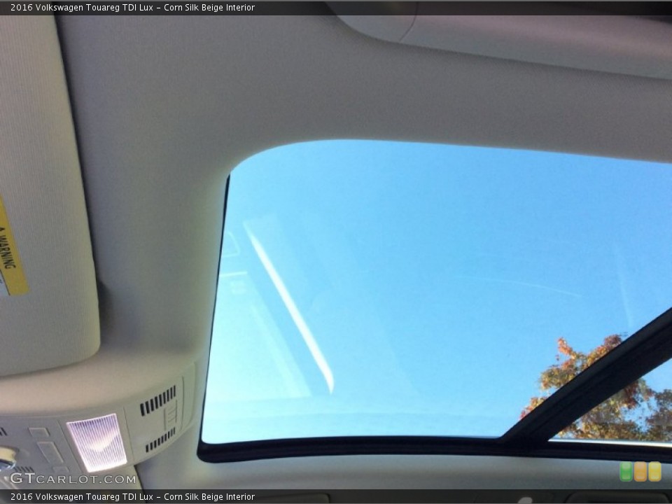 Corn Silk Beige Interior Sunroof for the 2016 Volkswagen Touareg TDI Lux #108280847