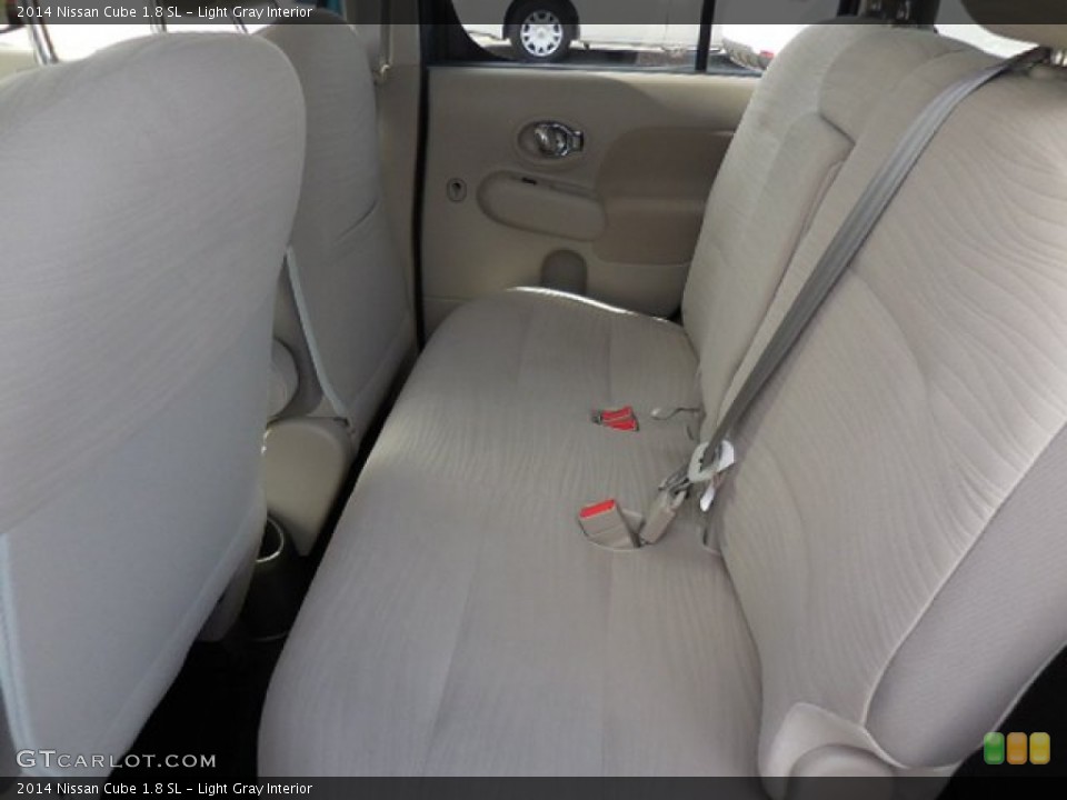 Light Gray Interior Rear Seat for the 2014 Nissan Cube 1.8 SL #108303507