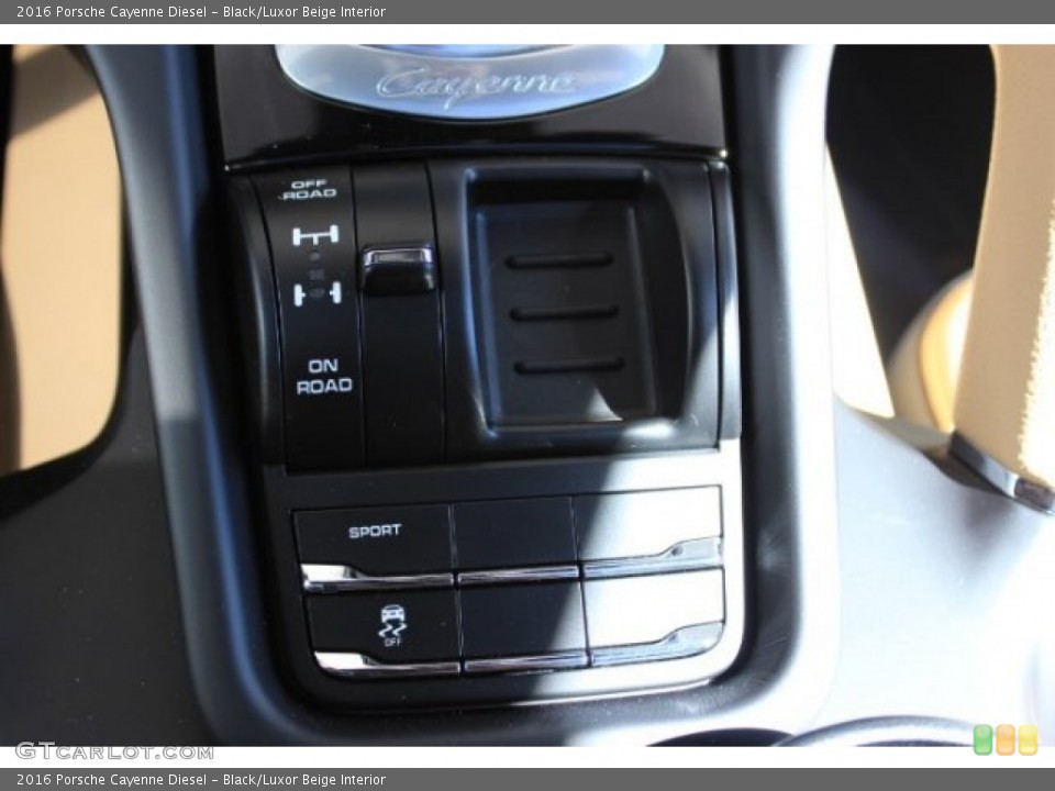 Black/Luxor Beige Interior Controls for the 2016 Porsche Cayenne Diesel #108309159
