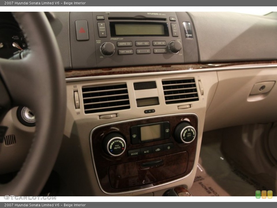 Beige Interior Controls for the 2007 Hyundai Sonata Limited V6 #108323979