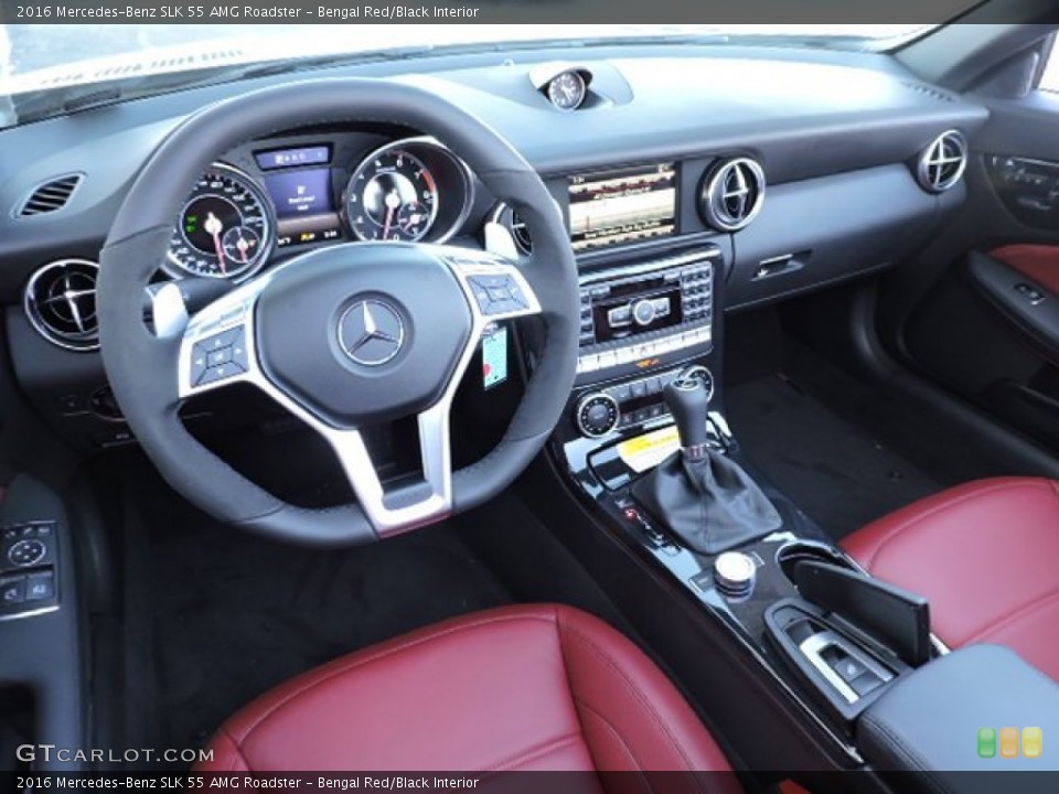 Bengal Red/Black Interior Photo for the 2016 Mercedes-Benz SLK 55 AMG Roadster #108327514