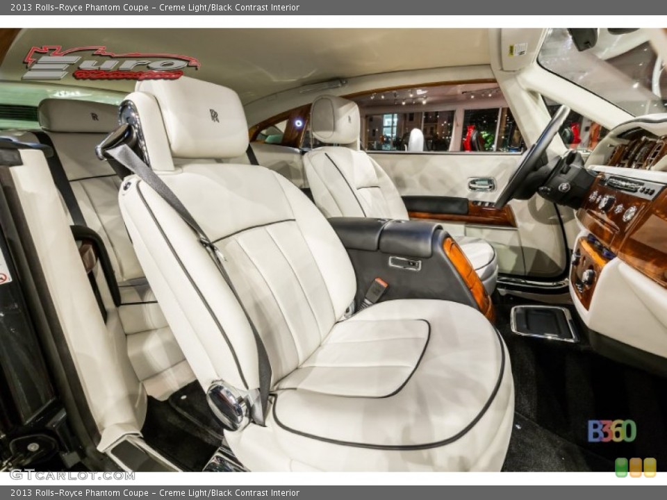 Creme Light/Black Contrast 2013 Rolls-Royce Phantom Interiors