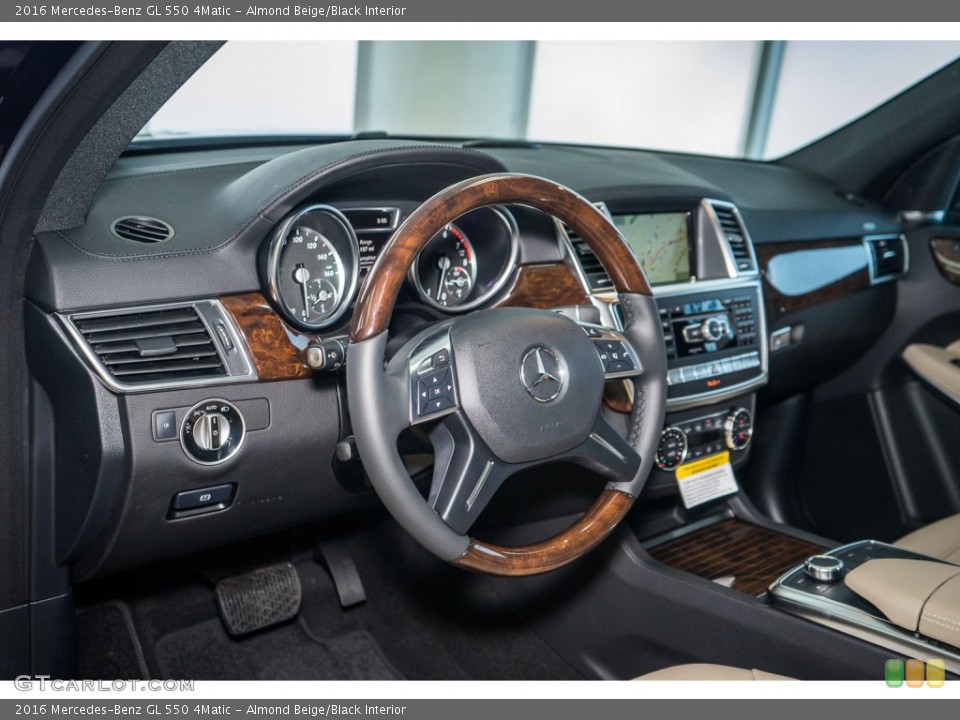 Almond Beige/Black 2016 Mercedes-Benz GL Interiors
