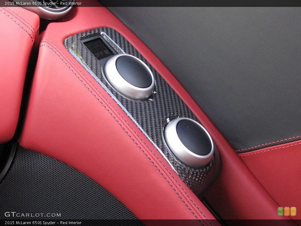 Red Interior Controls for the 2015 McLaren 650S Spyder #108481052