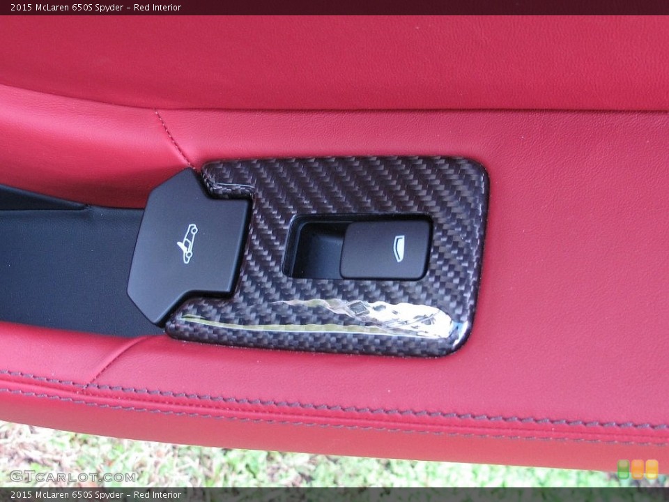 Red Interior Controls for the 2015 McLaren 650S Spyder #108481604