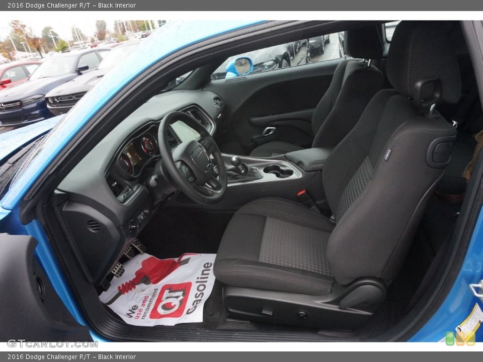 Black Interior Photo for the 2016 Dodge Challenger R/T #108488156