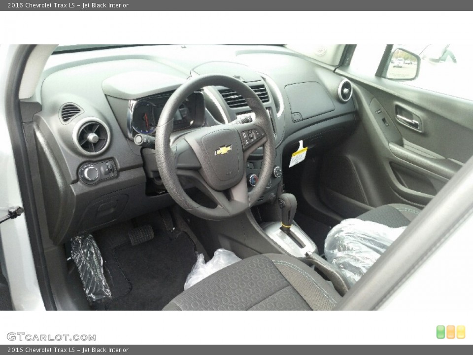 Jet Black Interior Photo for the 2016 Chevrolet Trax LS #108501923