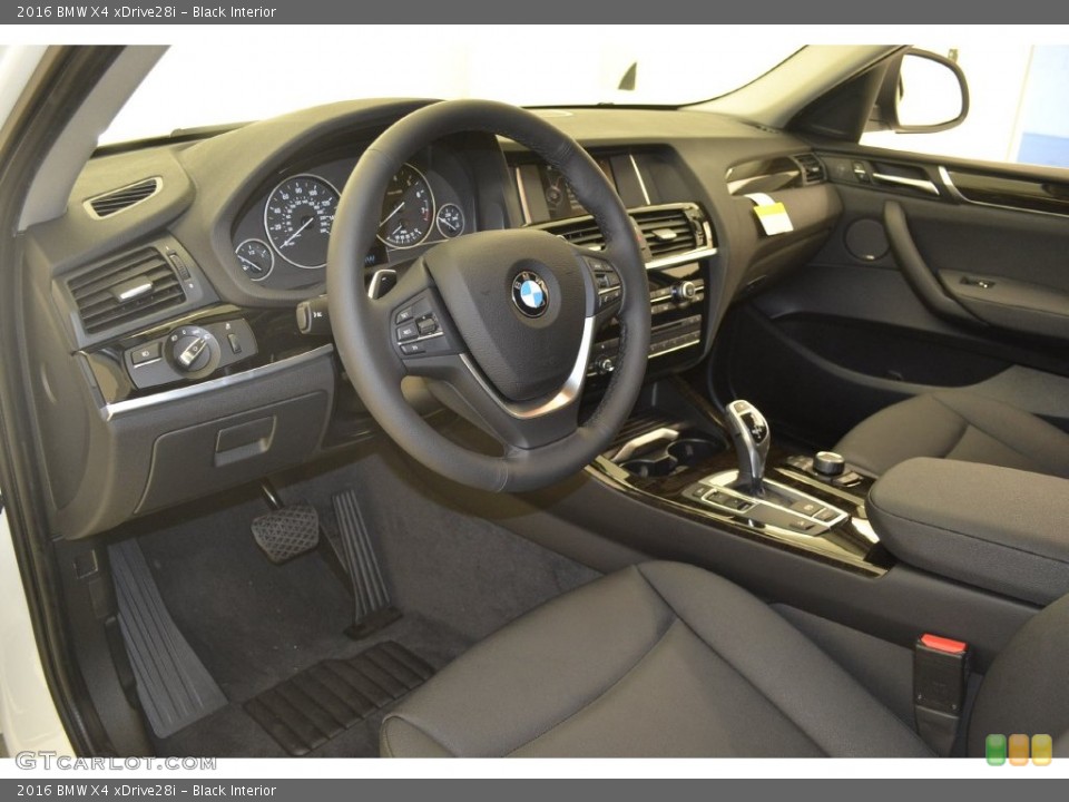 Black Interior Photo for the 2016 BMW X4 xDrive28i #108505325