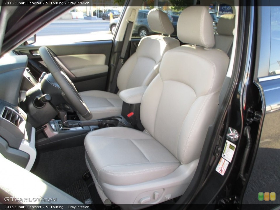 Gray Interior Photo for the 2016 Subaru Forester 2.5i Touring #108505736