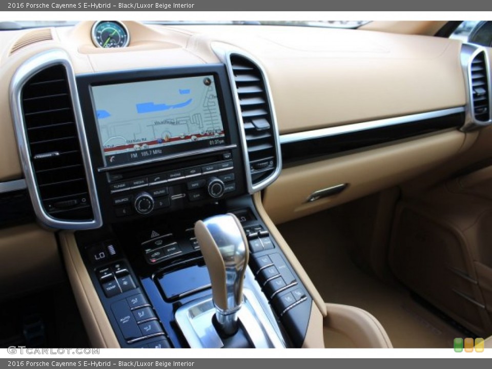 Black/Luxor Beige Interior Controls for the 2016 Porsche Cayenne S E-Hybrid #108508520
