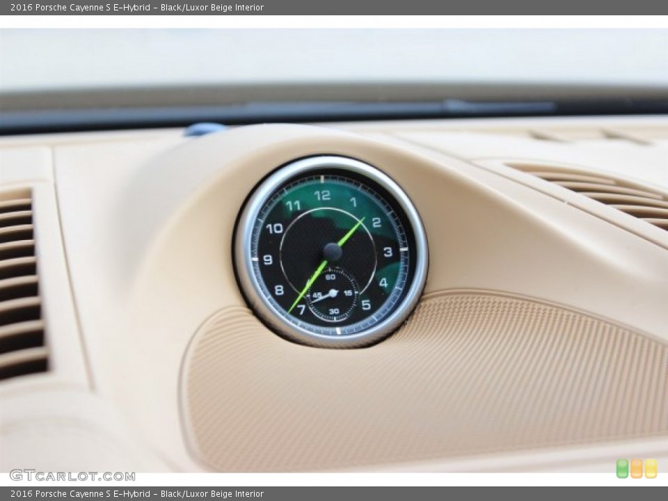 Black/Luxor Beige Interior Gauges for the 2016 Porsche Cayenne S E-Hybrid #108508562