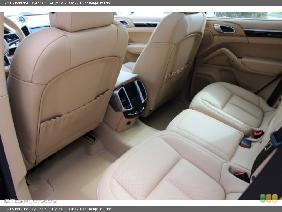 Black/Luxor Beige Interior Rear Seat for the 2016 Porsche Cayenne S E-Hybrid #108508935