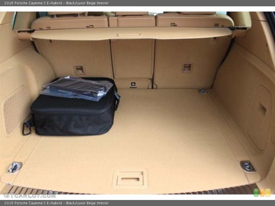 Black/Luxor Beige Interior Trunk for the 2016 Porsche Cayenne S E-Hybrid #108509039
