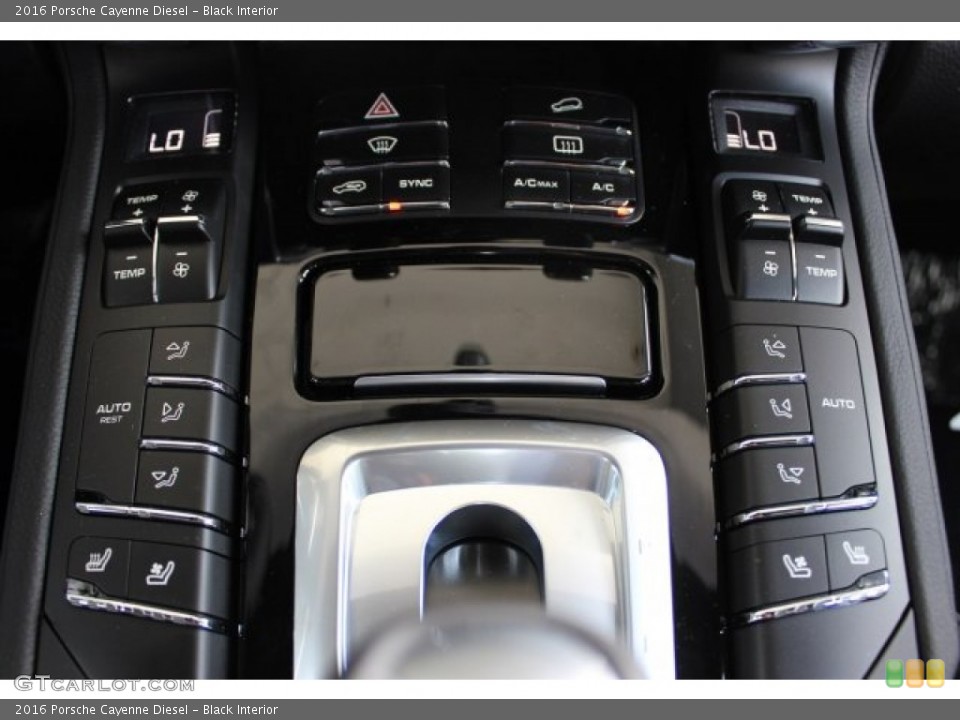Black Interior Controls for the 2016 Porsche Cayenne Diesel #108510707