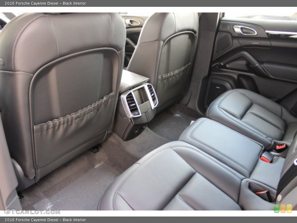 Black Interior Rear Seat for the 2016 Porsche Cayenne Diesel #108511034