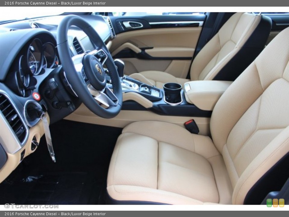 Black/Luxor Beige Interior Photo for the 2016 Porsche Cayenne Diesel #108512618