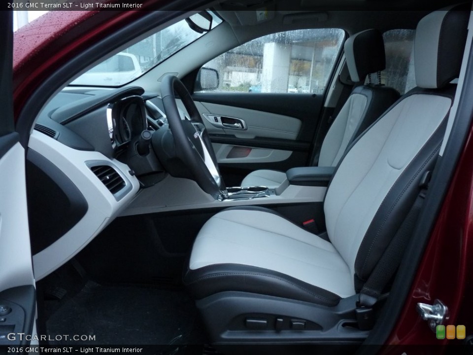 Light Titanium Interior Photo for the 2016 GMC Terrain SLT #108582841