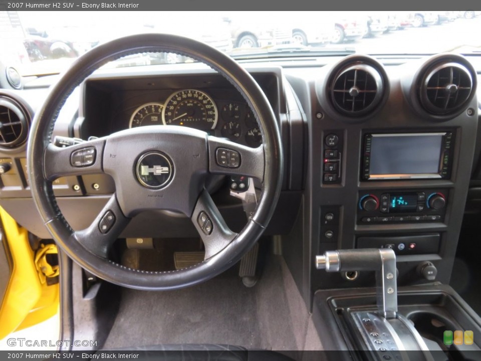 Ebony Black Interior Dashboard for the 2007 Hummer H2 SUV #108590905