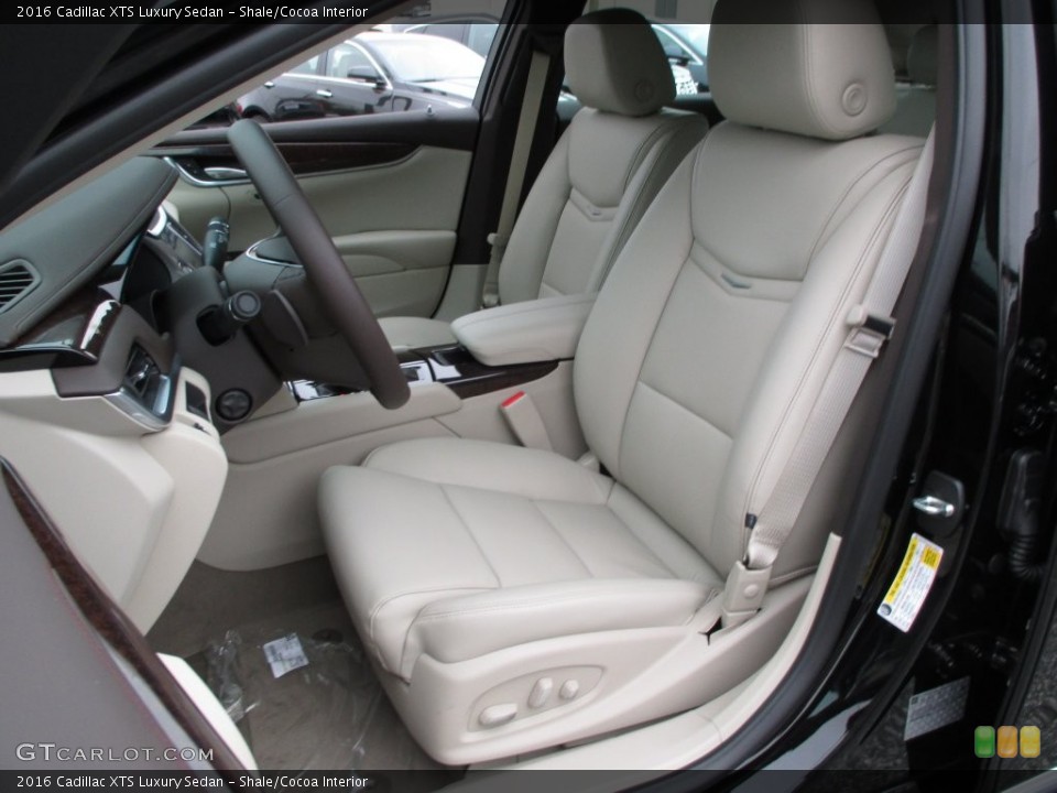 Shale/Cocoa Interior Front Seat for the 2016 Cadillac XTS Luxury Sedan #108606505