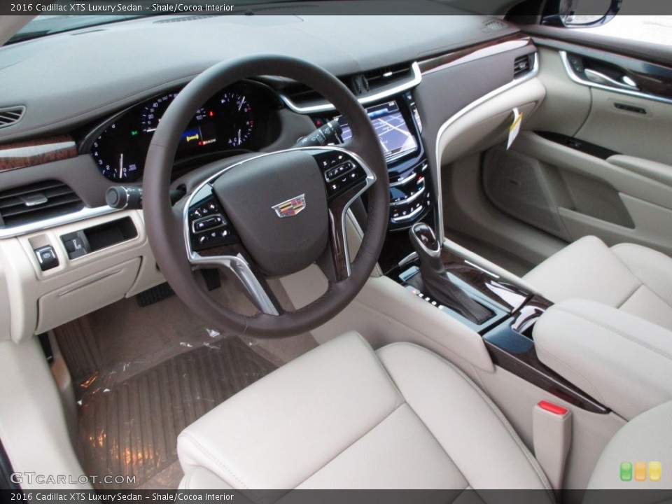 Shale/Cocoa 2016 Cadillac XTS Interiors