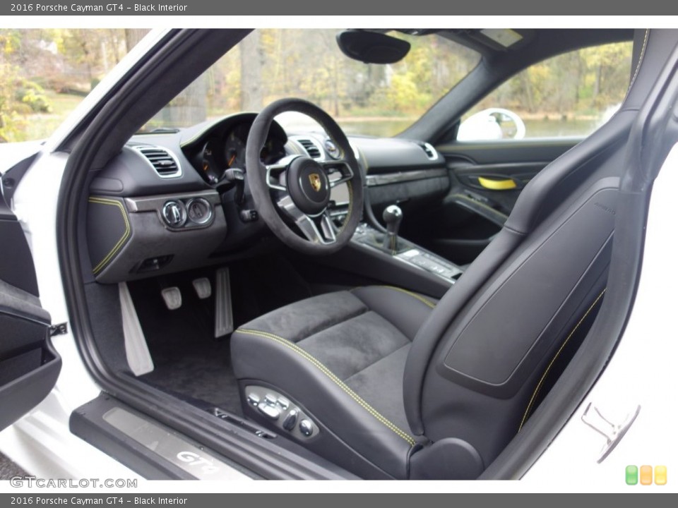 Black Interior Photo for the 2016 Porsche Cayman GT4 #108615551