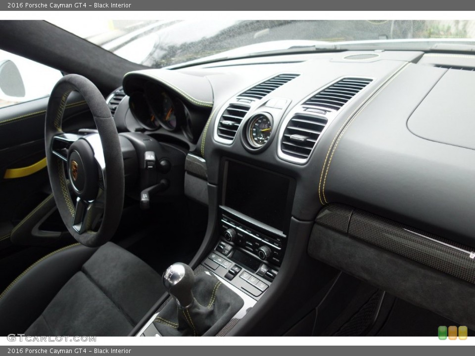 Black Interior Dashboard for the 2016 Porsche Cayman GT4 #108615797