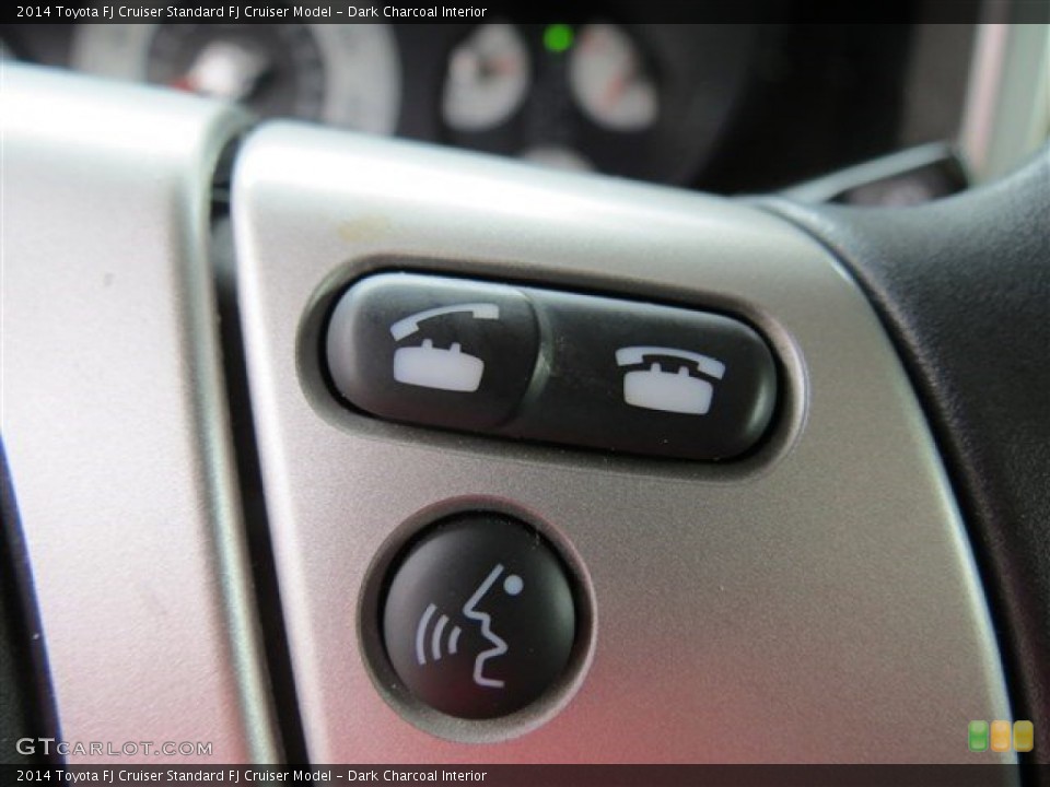 Dark Charcoal Interior Controls for the 2014 Toyota FJ Cruiser  #108623951