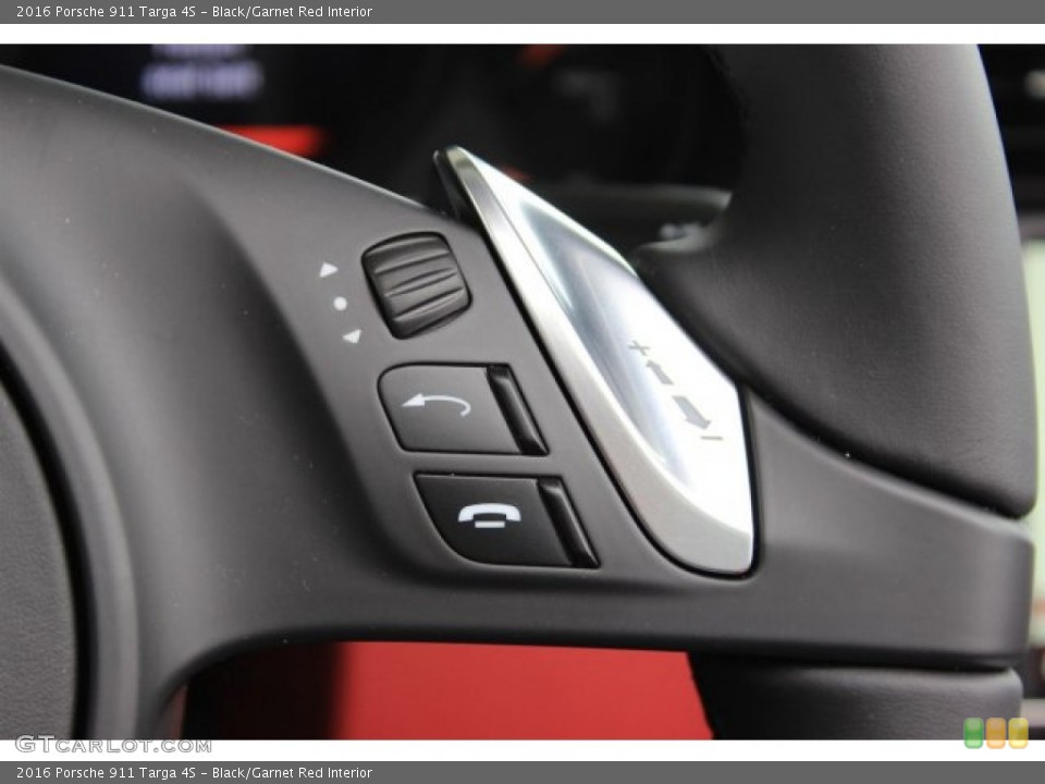 Black/Garnet Red Interior Controls for the 2016 Porsche 911 Targa 4S #108640601