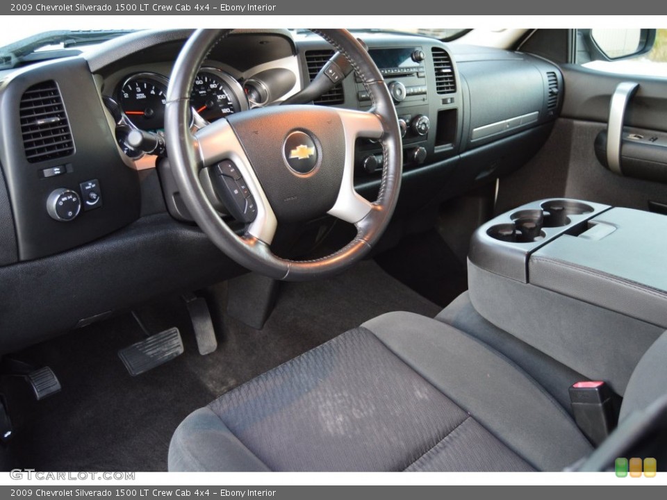 Ebony Interior Photo for the 2009 Chevrolet Silverado 1500 LT Crew Cab 4x4 #108749861